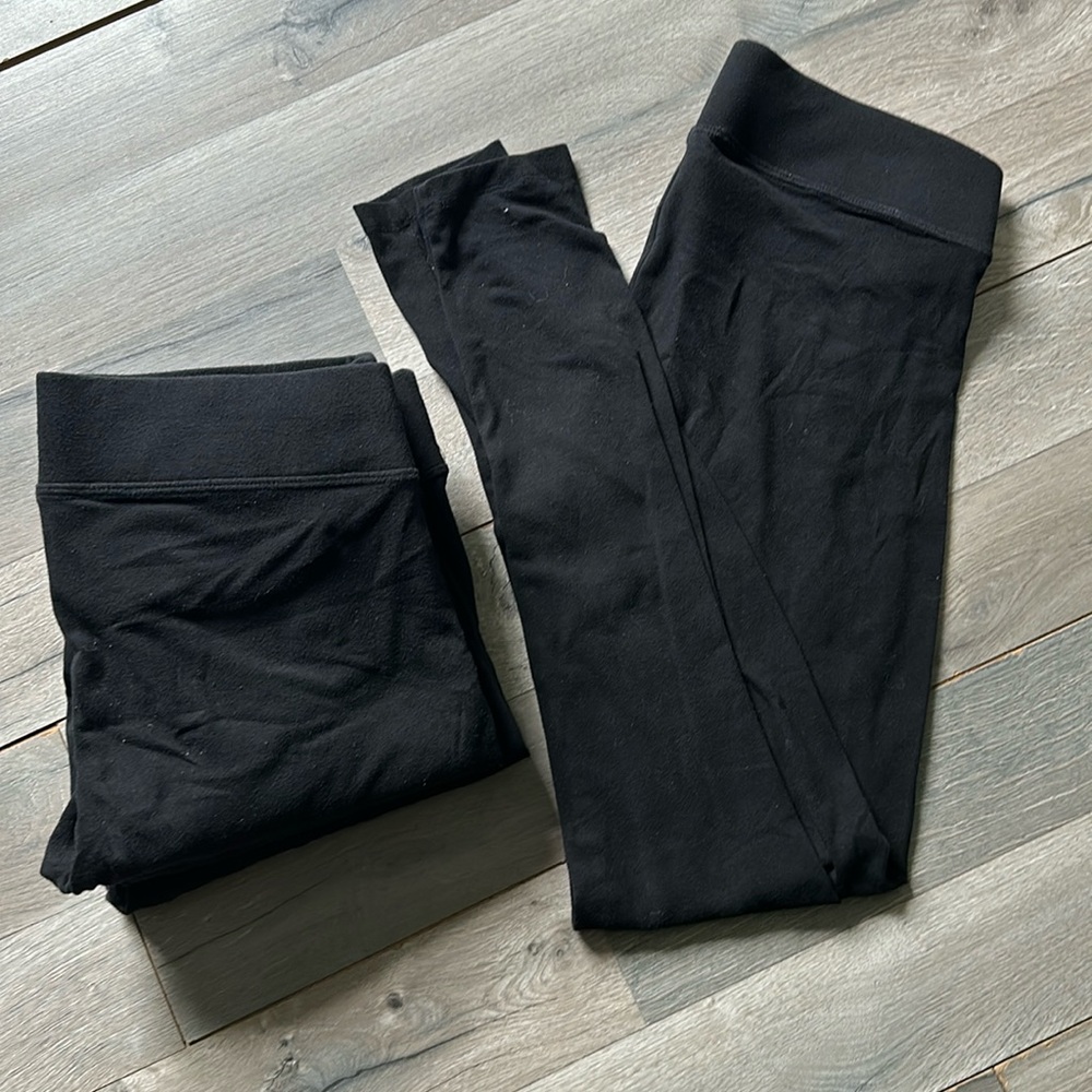 Lot of 5 SO leggings and 1 SO cropped legging